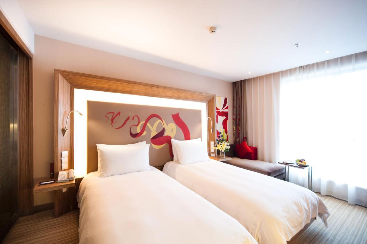 Novotel Guiyang Downtown Kültér fotó